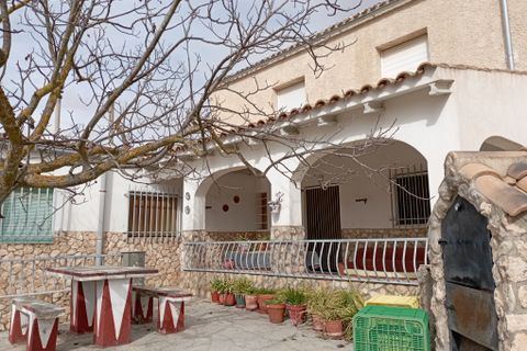 Landejendom i Yecla, Murcia, Yecla - € 180.000 | Ref: SF0495 - foto 3